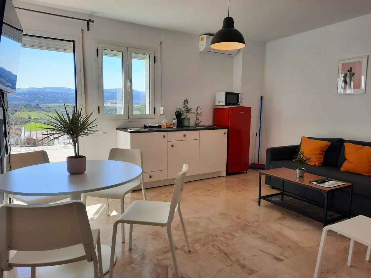 Apartamentos Avanel Ronda Dış mekan fotoğraf